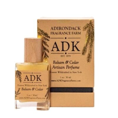 金色 ADK 设计香脂雪松香水喷雾瓶带盒